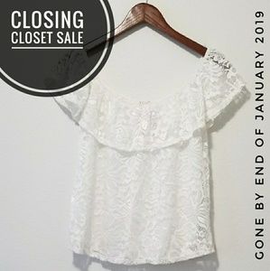 ☆LAST DAY!☆ NWT White Lace Top